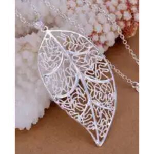 .925 Sterling Silver Leaf Nature Necklace 16-17" Chain Lobster Claw Clasp